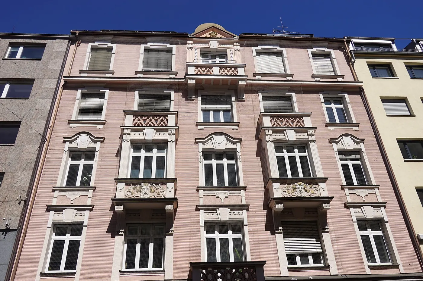 Immobilienmakler